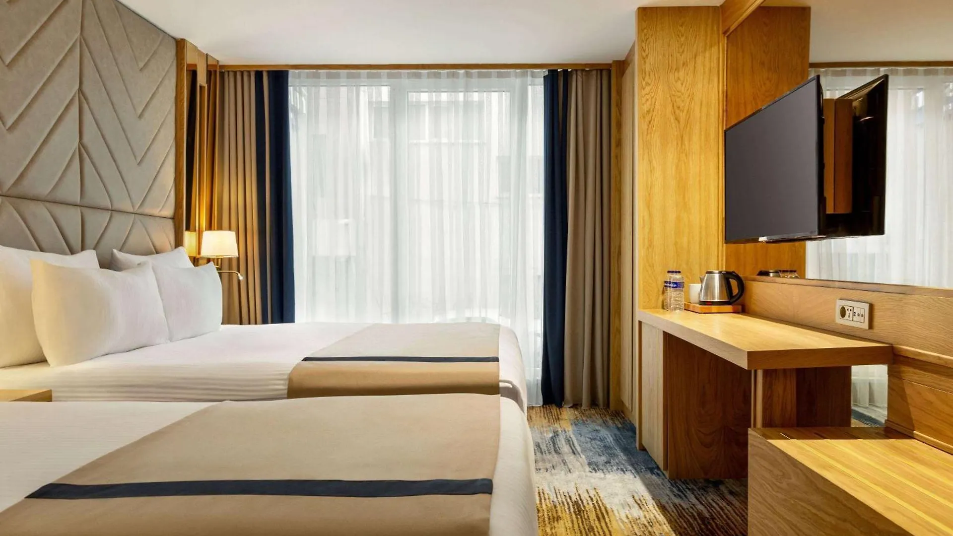 Days Inn By Wyndham Istanbul Bomonti