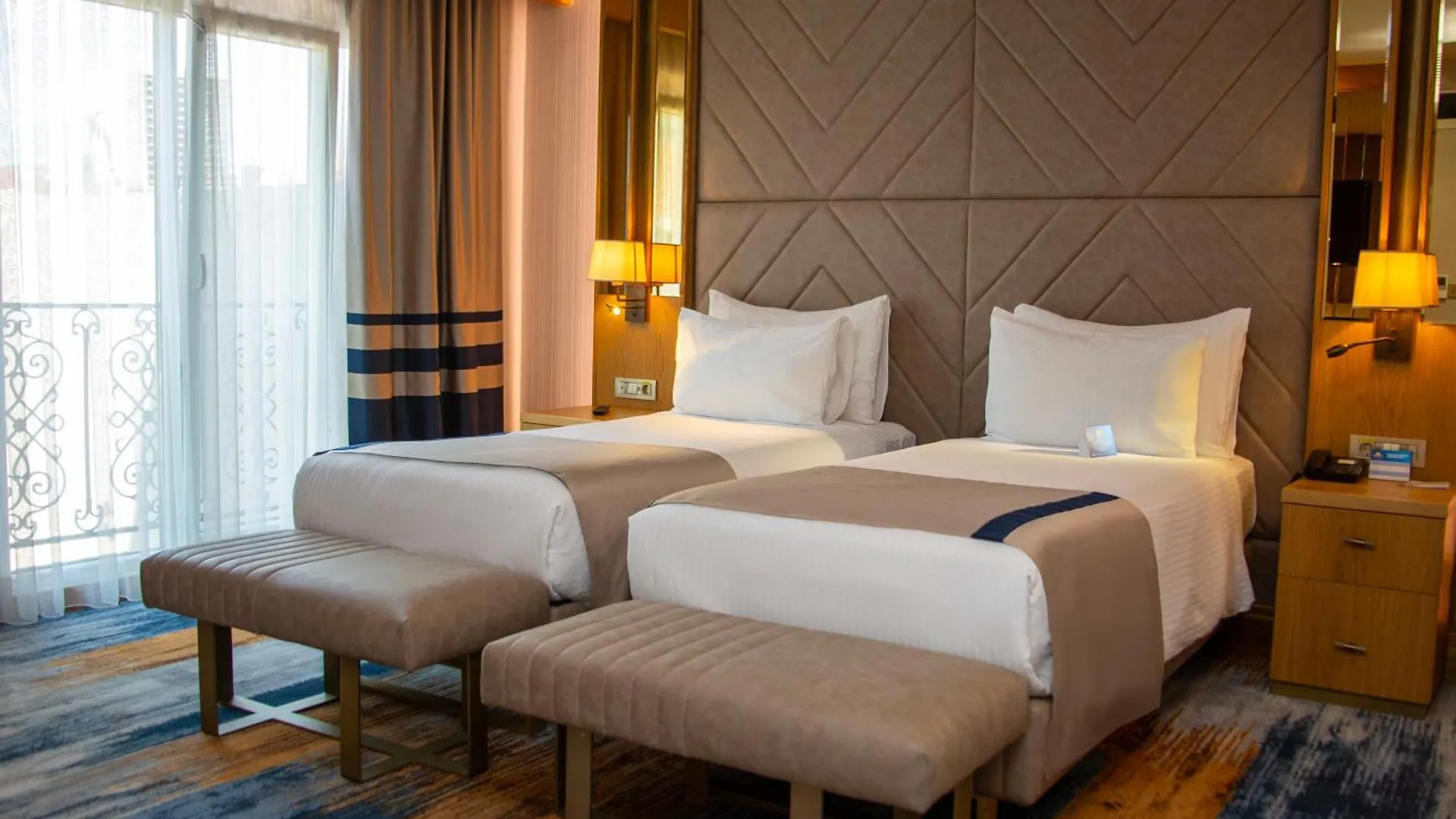 Days Inn By Wyndham Istanbul Bomonti
